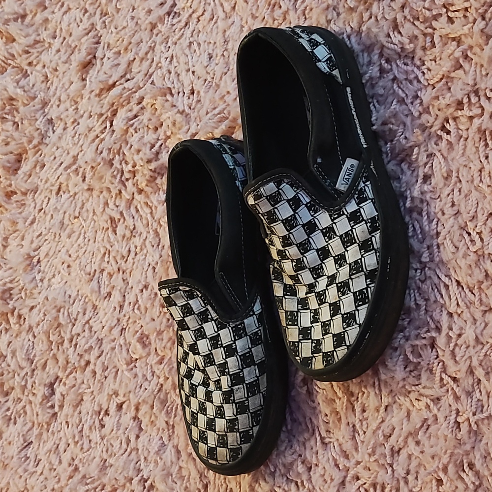 Checkered Vans Tennis Shoes